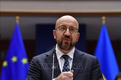 Felicita presidente vietnamita al titular reelecto del Consejo Europeo