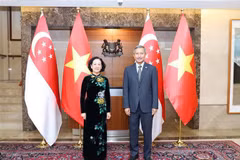 Delegación del Partido Comunista de Vietnam realiza visita a Singapur