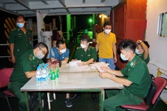 Ba Ria-Vung Tau recibe a ocho extranjeros en peligro en el mar