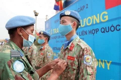 Cascos azules vietnamitas reciben medallas de la ONU por su labor en Sudán del Sur