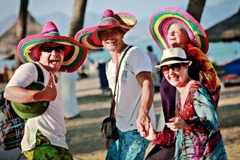 Aumentan casi 90 por ciento de turistas extranjeros en Vietnam