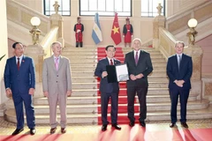 Presidente del Parlamento realiza visita de trabajo a Santa Fe