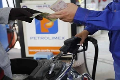 Precios de gasolina en Vietnam podrían reducirse un 9%