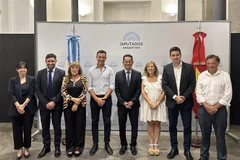 Presentan Grupo de Diputados de Amistad Argentina –Vietnam