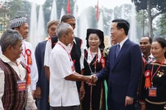 Vietnam siempre presta atención a la vida de minorías étncias, afirma presidente