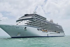 Arriba crucero marshalés a puerto vietnamita 