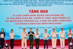 Elevan conciencia de jóvenes vietnamitas sobre el mar y las islas de la Patria