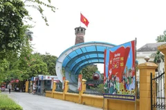 Periódico laosiano destaca valores de la Revolución de Agosto de Vietnam