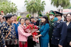 Puerta fronteriza entre Vietnam y China reabre para turistas en grupo 