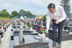 Ofrecen inciensos en homenaje a héroes y mártires en provincia altiplana