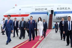 Presidente de Corea del Sur inicia su visita de Estado a Vietnam