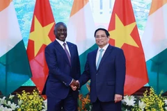 Primer ministro de Vietnam recibe al presidente de la Asamblea Nacional de Costa de Marfil