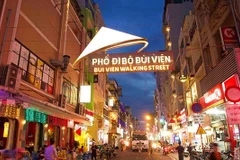 Calle de Bui Vien en Ciudad Ho Chi Minh, destino indispensable para mochileros