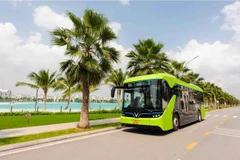 Vietnam por desarrollar vehículos eléctricos hacia energía verde