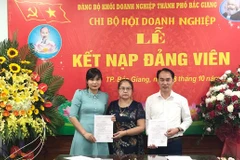 Provincia de Bac Giang desarrolla organizaciones partidistas en empresas