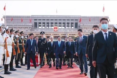 Premier vietnamita concluye con éxito visita oficial a China