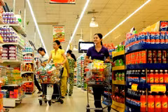 Confianza del consumidor de Tailandia alcanza un máximo en febrero