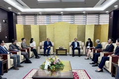 Ciudad de Da Nang crea condiciones favorables para inversores kazajos