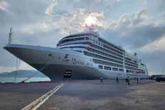 Otro crucero extranjero arriba a puerto vietnamita