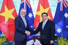 Premieres de Vietnam y Australia presencian firma de acuerdos de cooperación 