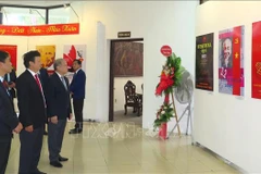 Periódico laosiano elogia crecimiento del Partido Comunista de Vietnam