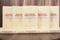 Lanzan libro del máximo dirigente partidista sobre gran unidad nacional
