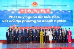 Conferencia busca promover recursos vietnamitas en el extranjero y conectar localidades y empresas