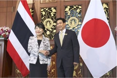 Tailandia y Japón prometen impulsar lazos económicos