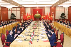 Medios internacionales acaparan reunión entre máximos dirigentes vietnamita y chino