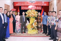 Ciudad Ho Chi Minh felicita a Laos por fiesta tradicional de Bunpimay