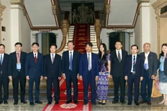 Estrechan lazos en investigación científica entre Vietnam, Laos y Camboya