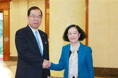 Dirigente partidista recibe a delegación del Partido Comunista de Japón