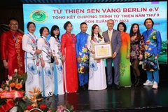 Fundación benéfica vietnamita en Berlín ayuda a personas desfavorecidas