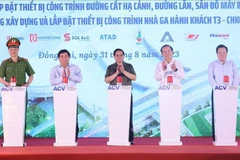 Premier vietnamita asiste a inauguración de proyectos de aeropuertos de Long Thanh y Tan Son Nhat