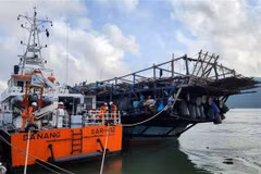 Salvan a 39 tripulantes vietnamitas accidentados en el mar