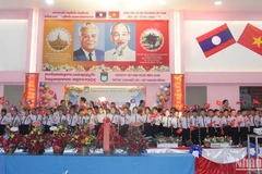 Comienza nuevo año escolar la escuela bilingüe laosiano-vietnamita
