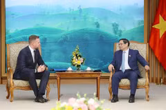 Primer ministro de Vietnam recibe al canciller de Lituania