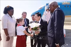 Presidente del Parlamento de Vietnam cumple amplia agenda en Santiago de Cuba