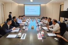Vietnam y China por promover cooperación en turismo