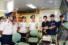 Fuerzas de guardacostas de Vietnam y Japón comparten experiencias