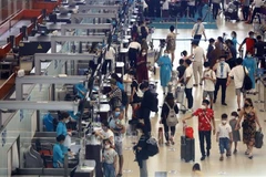 Crece número de pasajeros en los aeropuertos de Vietnam