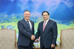 Premier vietnamita recibe a presidente de Federación Internacional de Asociaciones de Transitarios