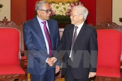 Dirigentes vietnamitas reciben al presidente bangladesí