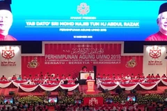 Comitiva vietnamita asiste a Asamblea General del partido gobernante de Malasia