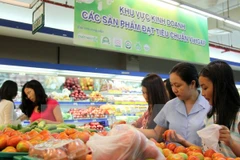 Merma confianza de consumidores vietnamitas en julio