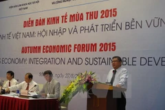  Analizan integración y desarrollo sostenible de economía vietnamita