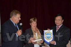 Provincia francesa continúa respaldo a víctimas vietnamitas de dioxina