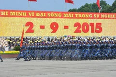 Continúa Vietnam recibiendo felicitaciones por el Día Nacional