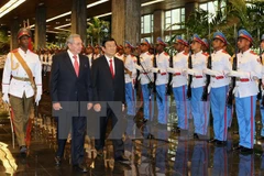 En La Habana dialogan Truong Tan Sang y Raúl Castro