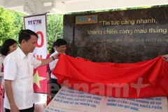 VNA realiza actividad de homenaje en Tuyen Quang